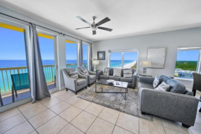 Calypso 1209W Corner 3BR 3BA 2 sets of beach service